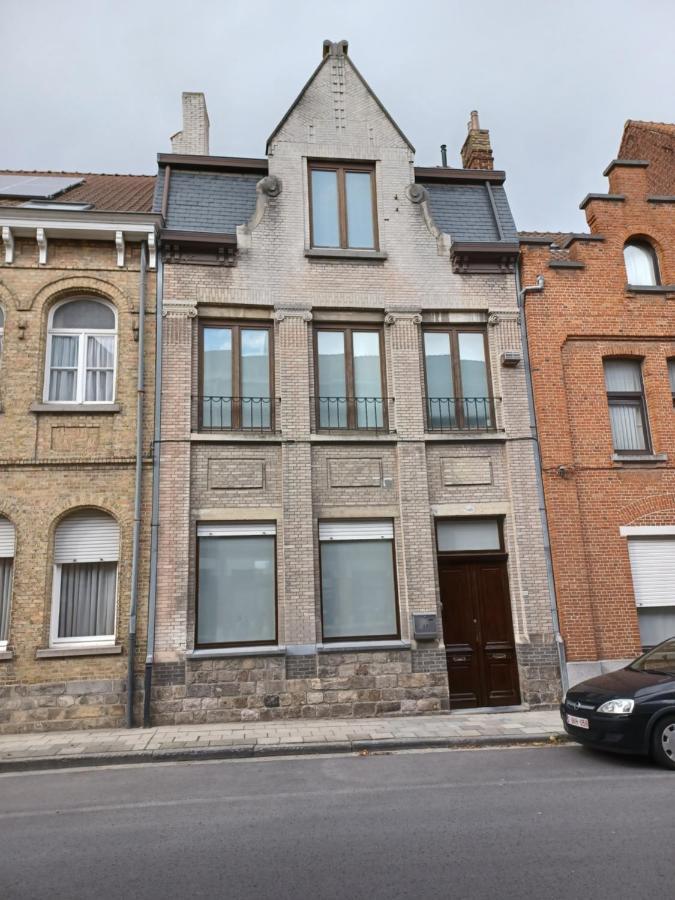 De Galerie - Green Leaves Ypres Exterior photo